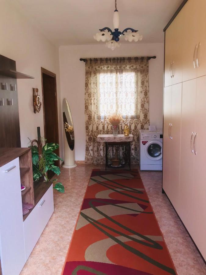 Jemin Apartment Berat Exterior foto